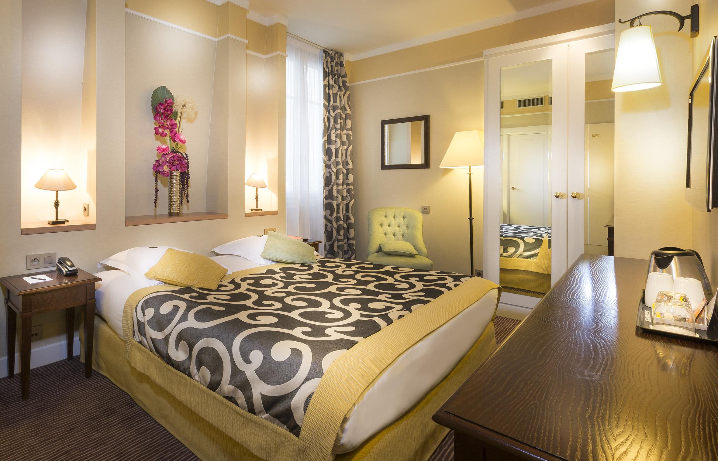 Du Bois Champs-elysées Hotel Paris