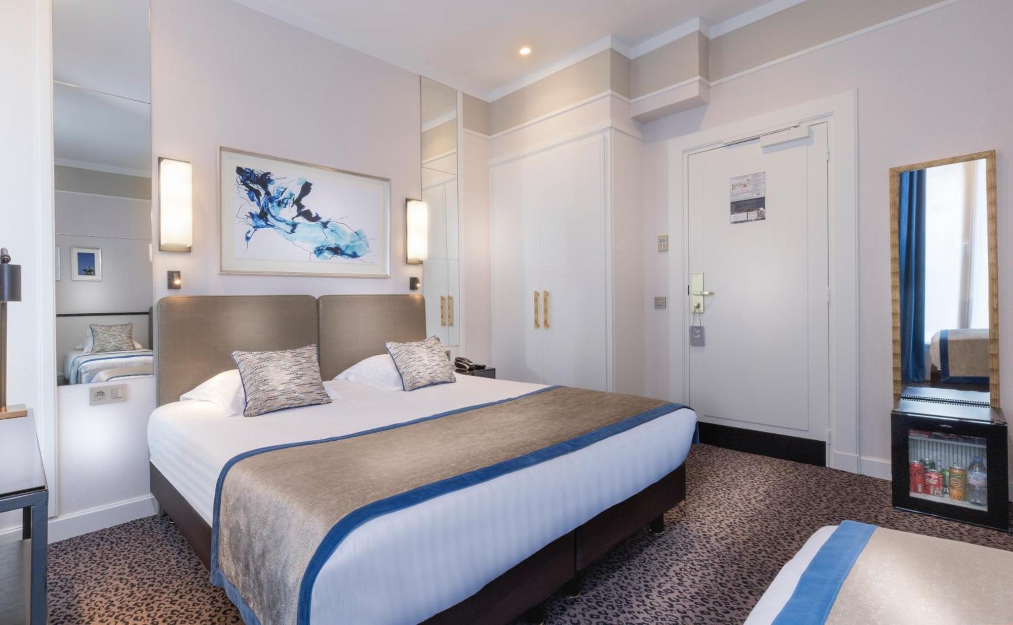 Hotel Du Bois Champs-elysées Paris
