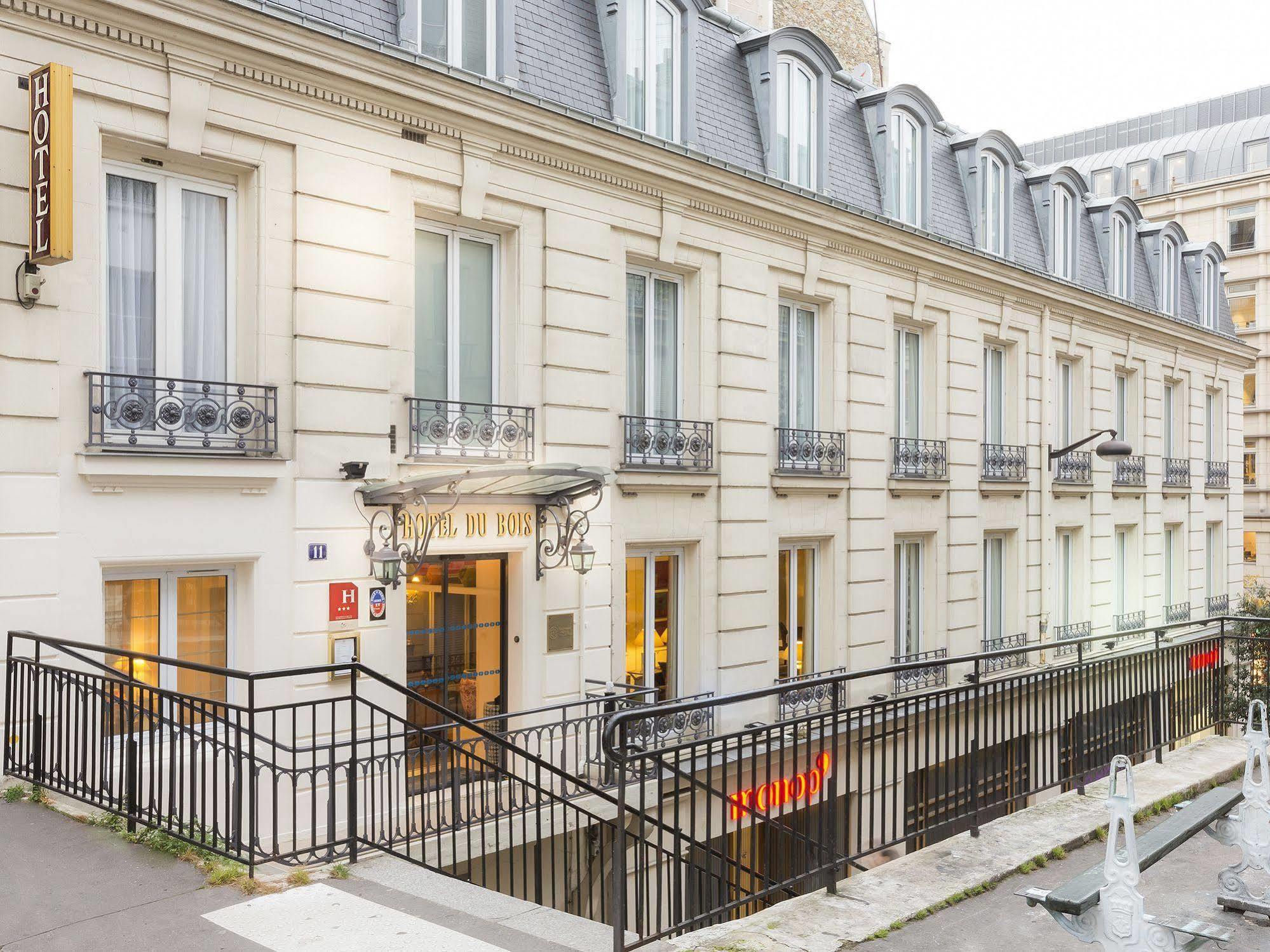Hotel Du Bois Champs-elysees 3*